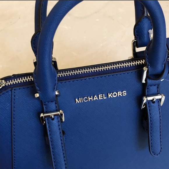 💕NEW💕 MICHAEL KORS SATCHEL (MD SIZE) - Picture 5 of 7